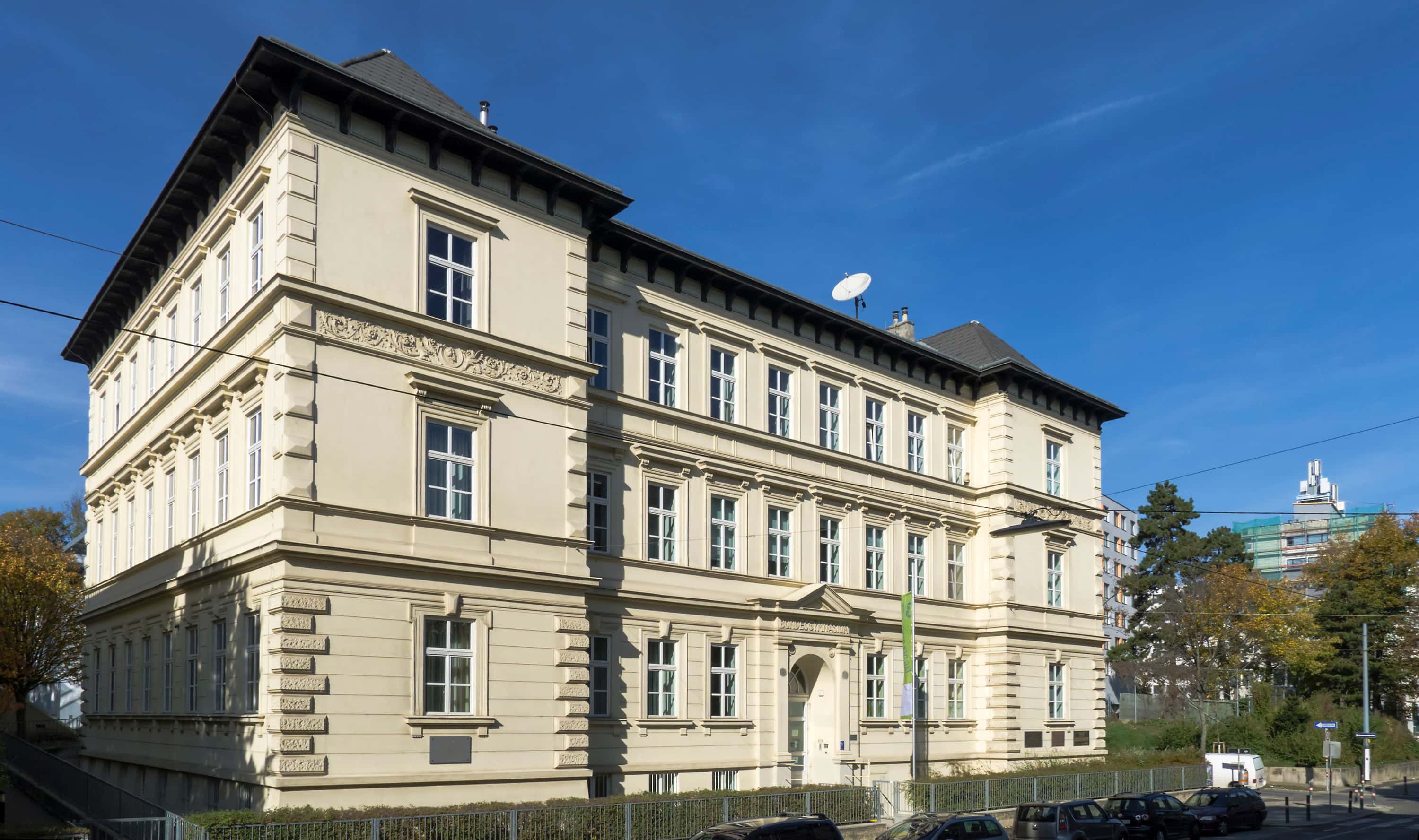 BG19 Gymnasiumstraße Wien