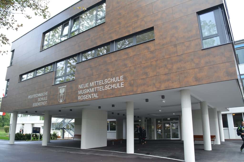 POLY Eisenstadt